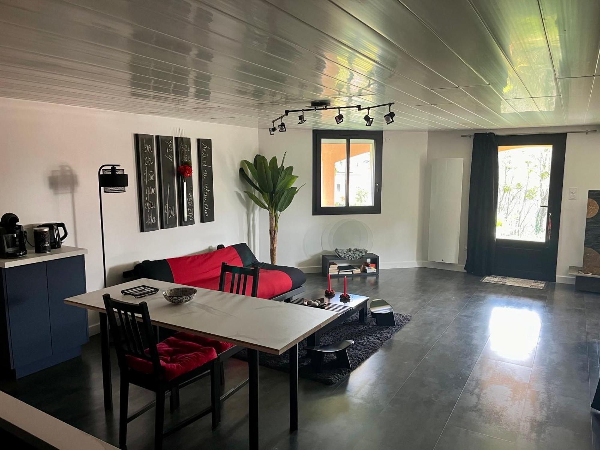 VernaisonComme Dans Un Ecrin - T2 De 50 M² Avec Jardin, Terrasse Et Piscine公寓 外观 照片