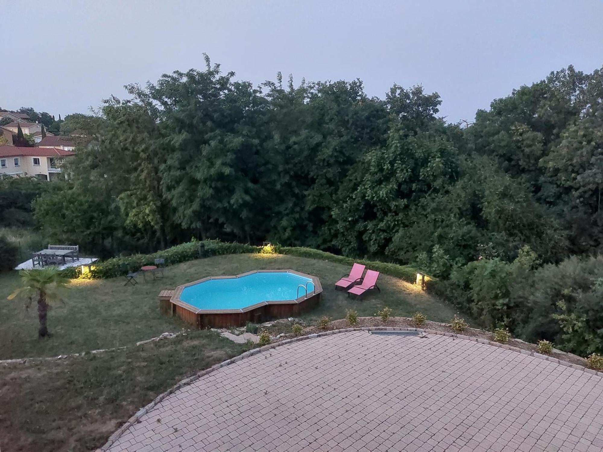 VernaisonComme Dans Un Ecrin - T2 De 50 M² Avec Jardin, Terrasse Et Piscine公寓 外观 照片