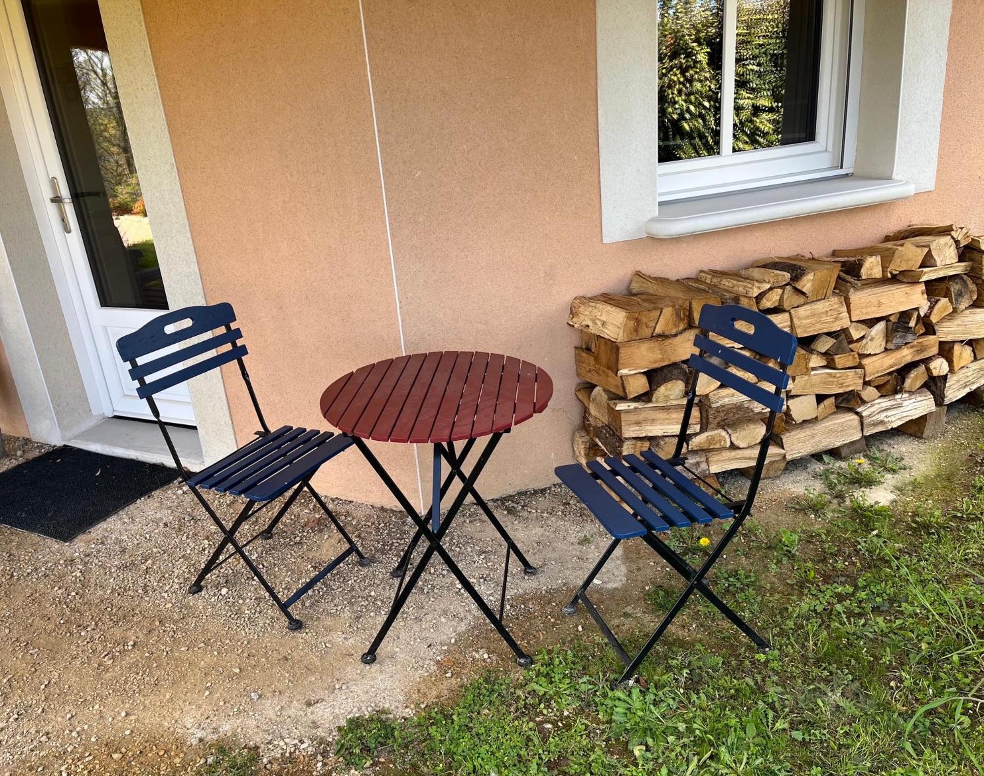 VernaisonComme Dans Un Ecrin - T2 De 50 M² Avec Jardin, Terrasse Et Piscine公寓 外观 照片