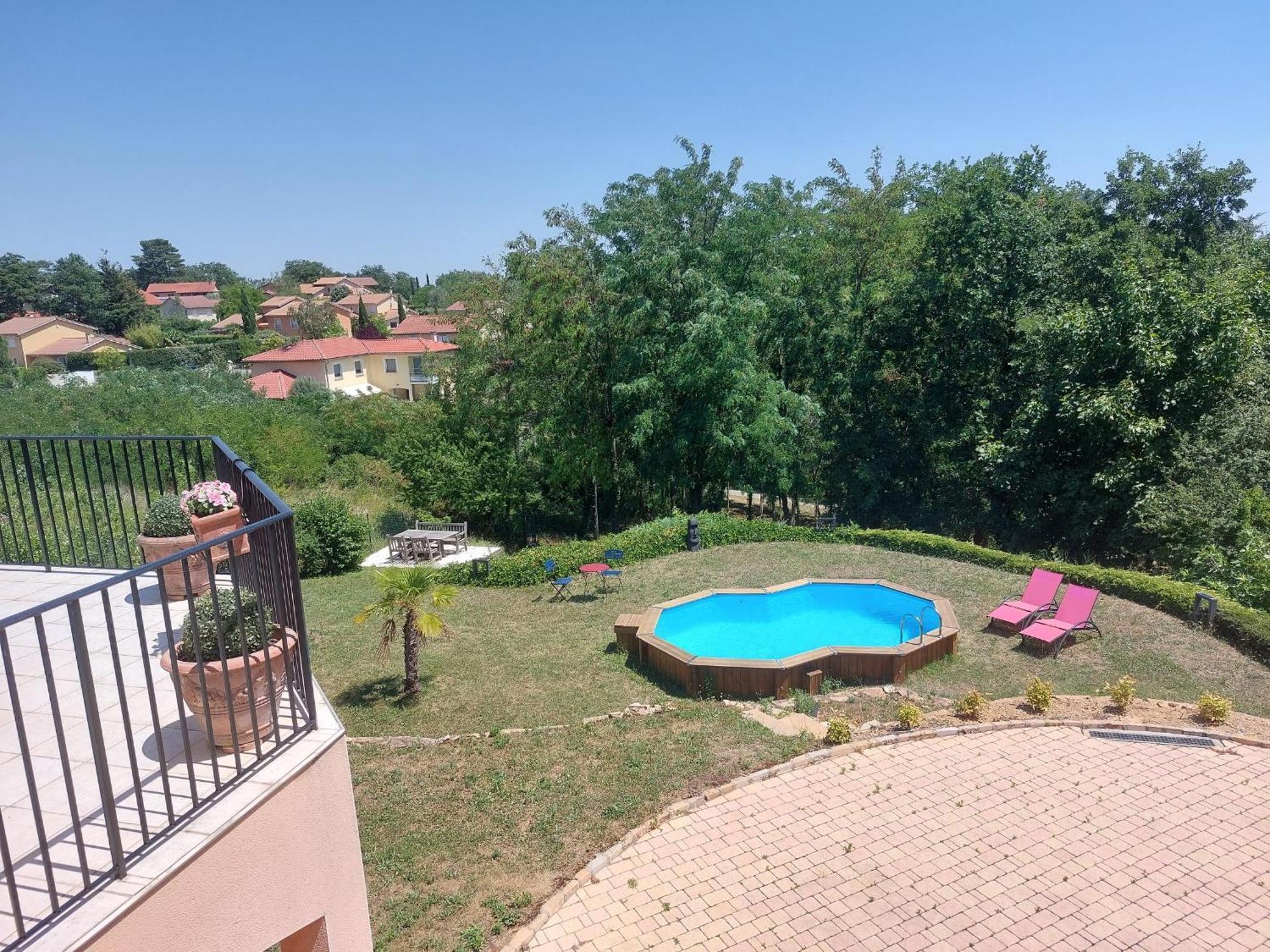 VernaisonComme Dans Un Ecrin - T2 De 50 M² Avec Jardin, Terrasse Et Piscine公寓 外观 照片
